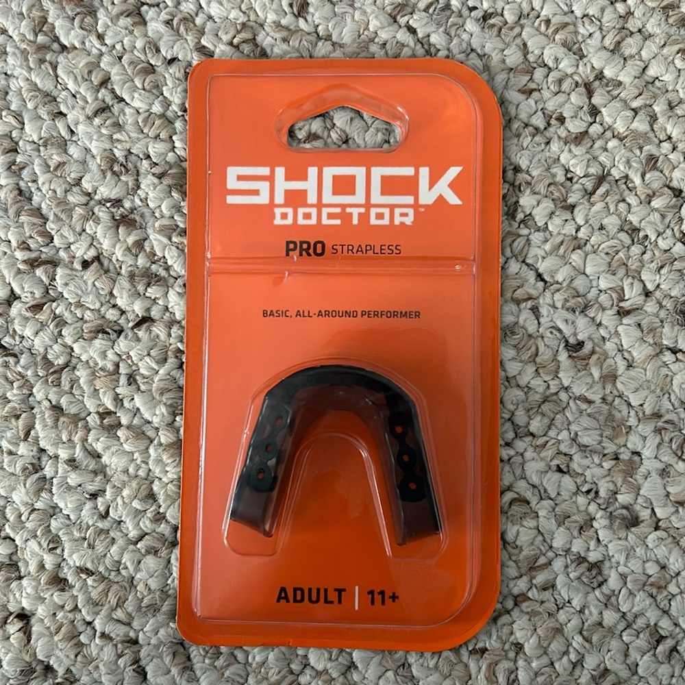 Shock Doctor pro strapless mouth guard new in box